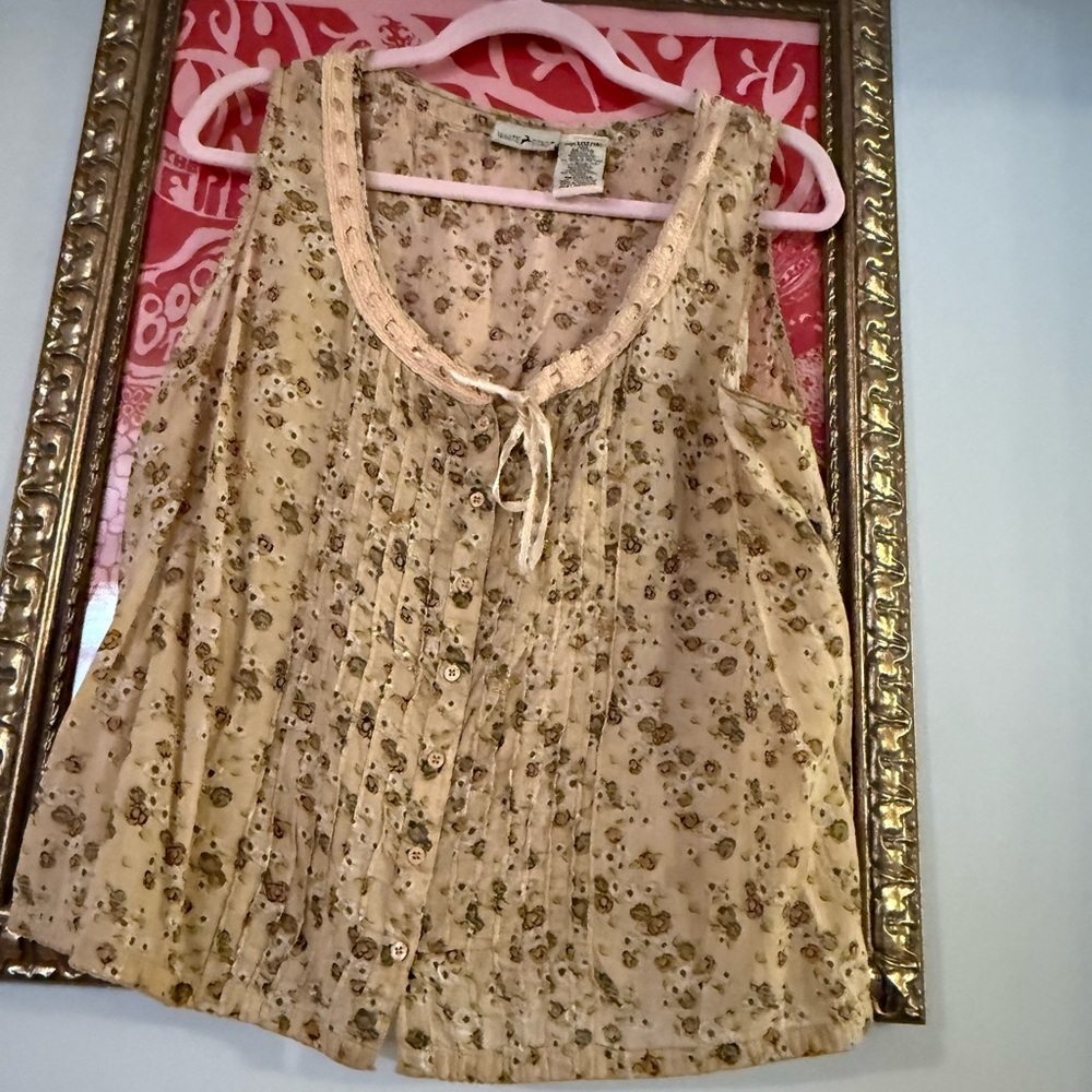 White Stag Floral Button-Down Blouse - Cream and Green